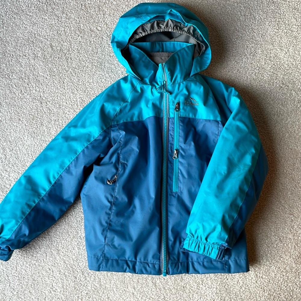 L.L. Bean. Boys Size 4. weather resistant shell & fleece liner. 3-in-1. Blue.